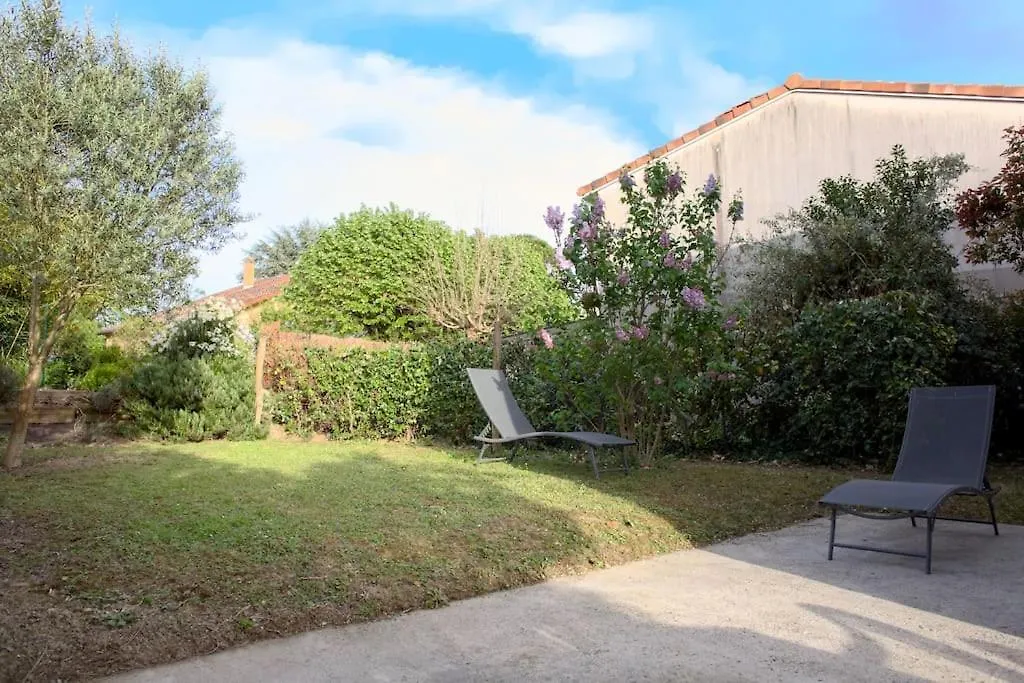 Maison Calme Avec Jardin Proche De Toulouse 0*,  France